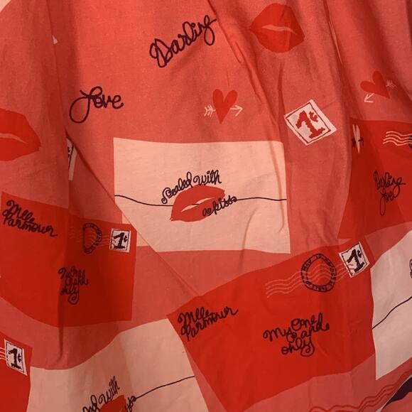 modcloth womens small postcard love skirt red teacher kawaii pink valentines - Picture 4 of 10